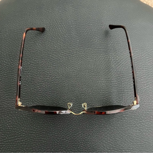 Ray-Ban Clubmaster Sunglasses W0366 Classic Tortoise - Picture 6 of 9